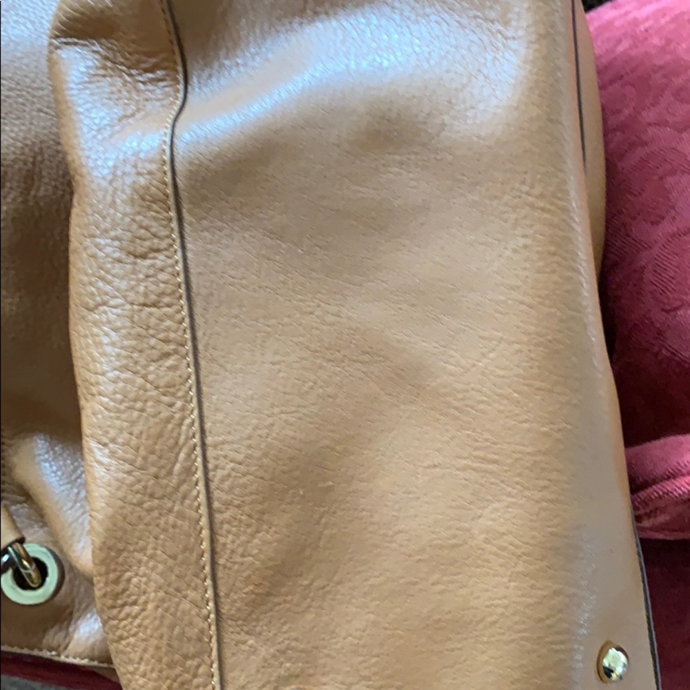 Mark & Graham Tan Leather Shoulder Bag with Striped Green-Yellow Strap - Picture 6 of 6